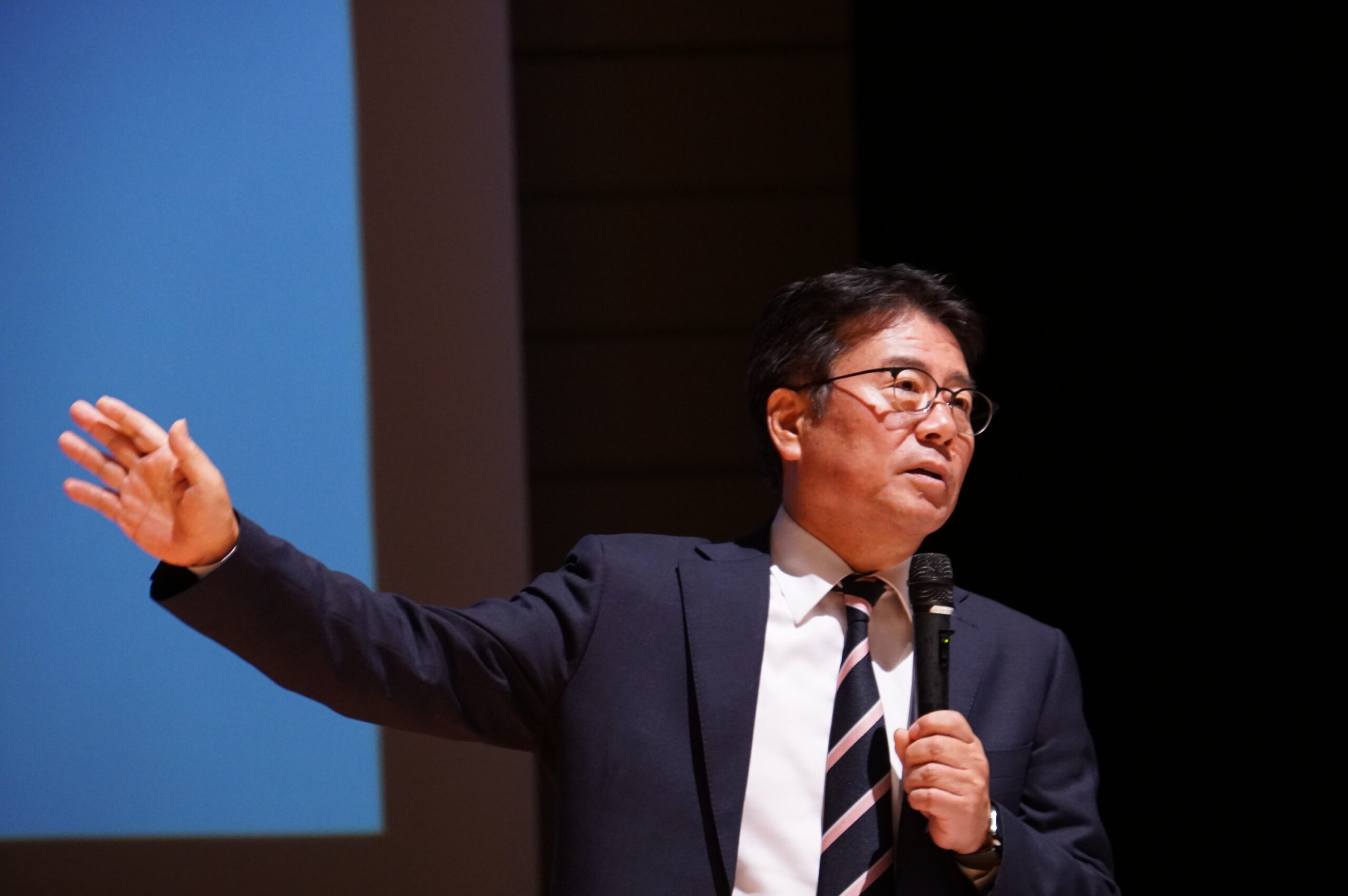 ジャーナリストカフェ ～地域の若者と報道の「いま」を語る対話イベント～